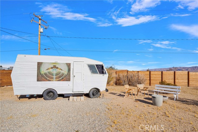 Detail Gallery Image 32 of 34 For 4789 Avenida Del Sol, Joshua Tree,  CA 92252 - 2 Beds | 2 Baths