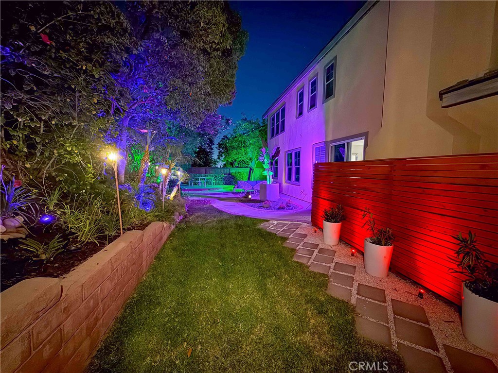 https://media.crmls.org/medias/53f02e9f-8f5b-460d-9265-42c40a9fec0d.jpg?preset=X-Large