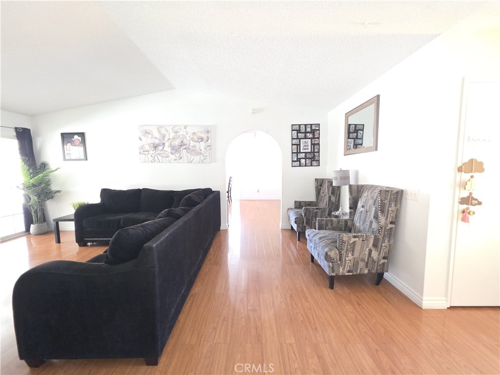 MLS #IG25248334 image #5