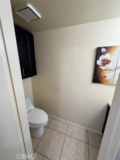 Detail Gallery Image 23 of 27 For 6100 Arbutus Ave #42,  Huntington Park,  CA 90255 - 3 Beds | 2/1 Baths