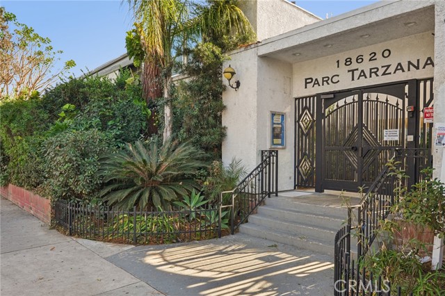 Details for 18620 Hatteras Street  170, Tarzana, CA 91356