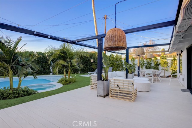 Detail Gallery Image 55 of 72 For 8161 Encino Ave, Northridge,  CA 91325 - 4 Beds | 3 Baths