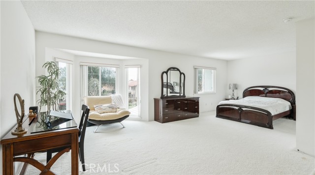 19448 Crystal Ridge Lane, Porter Ranch CA: https://media.crmls.org/medias/53f24972-2671-4734-a636-0cdb8d6af069.jpg