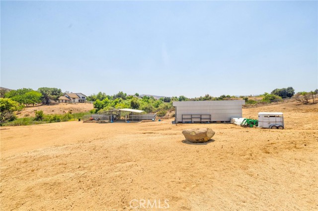 21551 Via Liago, Perris CA: https://media.crmls.org/medias/53f25ce3-8258-4efa-b183-53cb68bd41eb.jpg