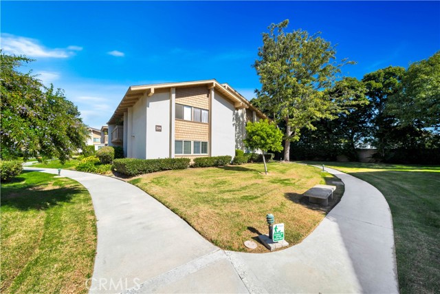 Detail Gallery Image 26 of 39 For 8888 Lauderdale Ct 218d,  Huntington Beach,  CA 92646 - 3 Beds | 2 Baths