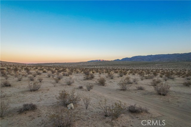 Detail Gallery Image 17 of 22 For 101 Shoshone Rd, Twentynine Palms,  CA 92277 - – Beds | – Baths