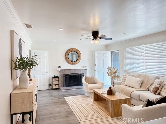 Detail Gallery Image 5 of 23 For 1915 W Palm Dr Dr, West Covina,  CA 91790 - 5 Beds | 2 Baths