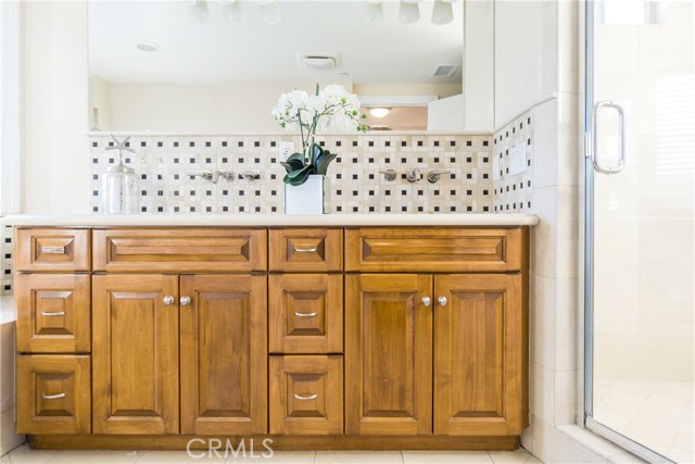 206 Calle Miramar, Redondo Beach, California 90277, 4 Bedrooms Bedrooms, ,3 BathroomsBathrooms,Residential,Sold,Calle Miramar,SB17021229