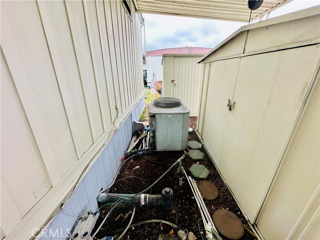 Detail Gallery Image 23 of 31 For 323 N Euclid St #148,  Santa Ana,  CA 92703 - 4 Beds | 2 Baths