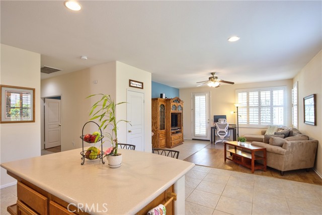 39312 Beringer Drive, Murrieta CA: https://media.crmls.org/medias/53f4c5af-d981-4baf-8c89-a82c2169b557.jpg