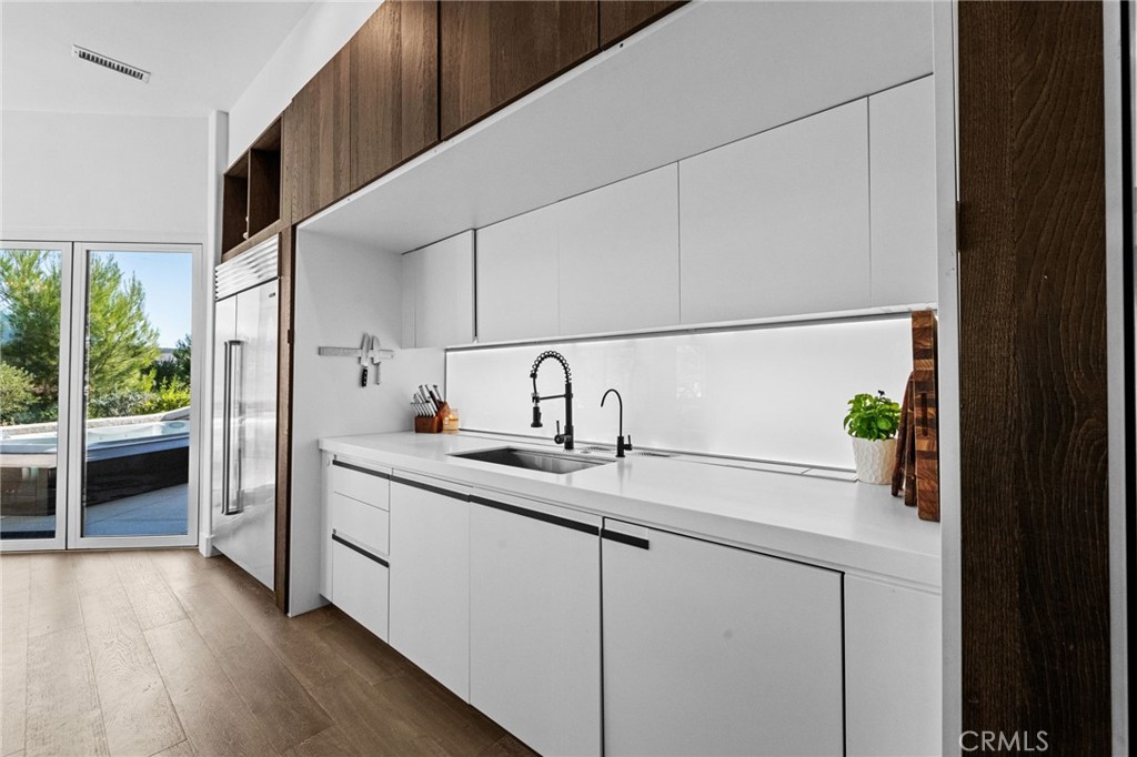 MLS #OC25238020 image #27