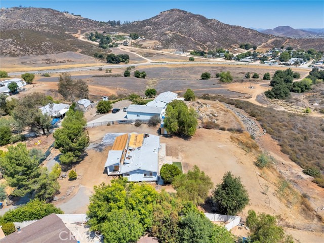 33310 Homestead Lane, Wildomar CA: https://media.crmls.org/medias/53f64bfc-fbaf-40fa-a73f-37fd4a19b0c1.jpg
