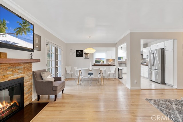 6115 Van Noord Avenue, Valley Glen CA: https://media.crmls.org/medias/53f67cf0-cc49-4c8a-a342-814fd304ec5b.jpg