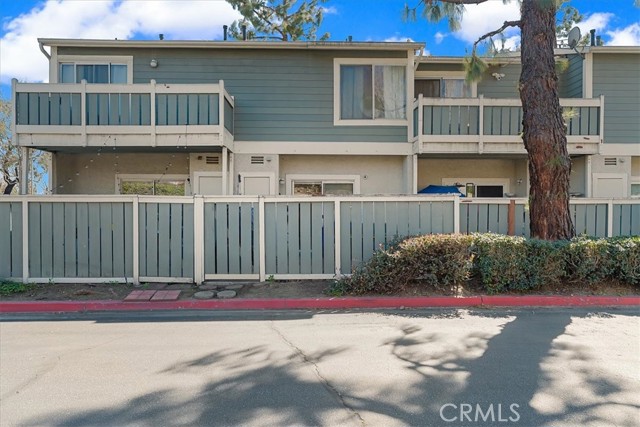 Detail Gallery Image 20 of 27 For 926 W Philadelphia #57,  Ontario,  CA 91762 - 2 Beds | 2/1 Baths