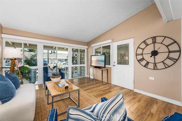 Detail Gallery Image 19 of 45 For 1121 Northwood Rd 237d  M9,  Seal Beach,  CA 90740 - 2 Beds | 1 Baths
