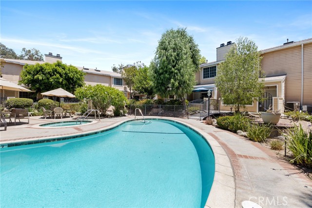 7038 De Celis Place, Van Nuys CA: https://media.crmls.org/medias/53f86ee2-f676-4f2b-a8f0-f9a750569199.jpg
