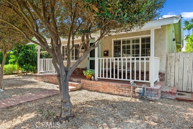 3751 Laurita Avenue, Pasadena CA: https://media.crmls.org/medias/53f89ecb-0be8-4ff6-ad0b-110abdbf9fbb.jpg