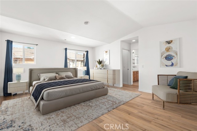 535 W D Street, Ontario CA: https://media.crmls.org/medias/53f8e435-5226-4a6e-8e85-729bdb41d634.jpg
