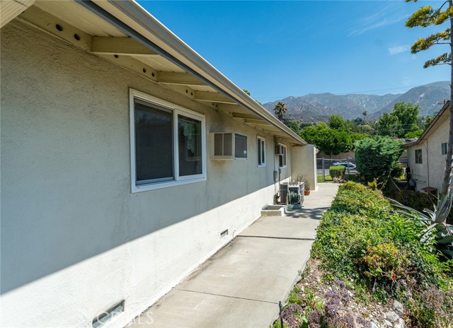 3614 Burritt Way, Glendale CA: https://media.crmls.org/medias/53f98ade-eeef-4e92-9437-a7784a6bdc27.jpg