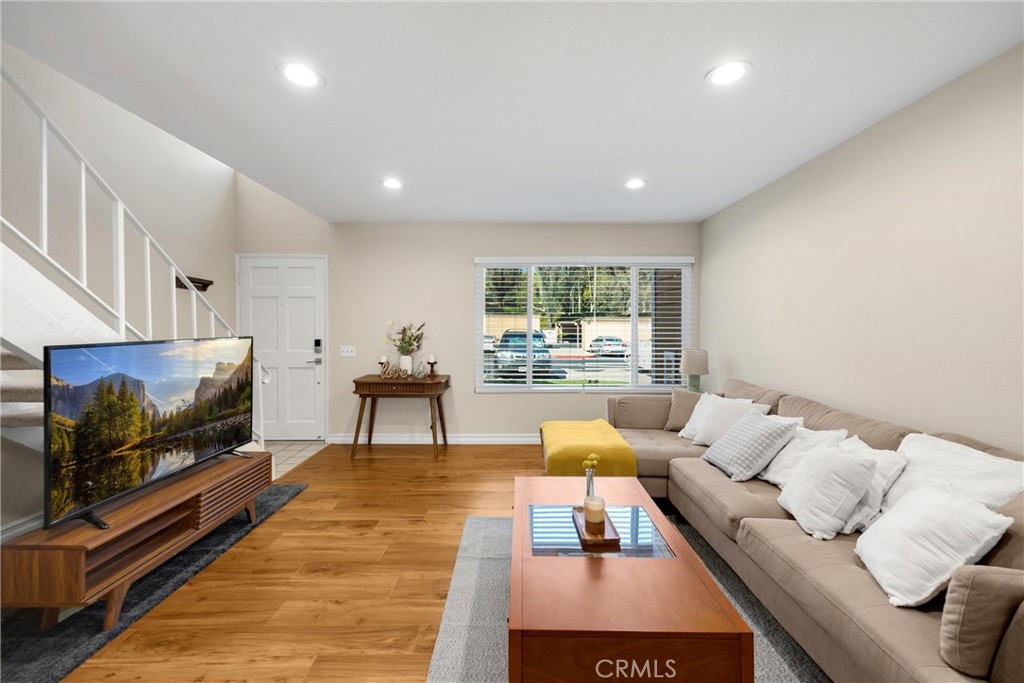 53fa3b48 2ff2 4b2b 847e 9c806d4292c9