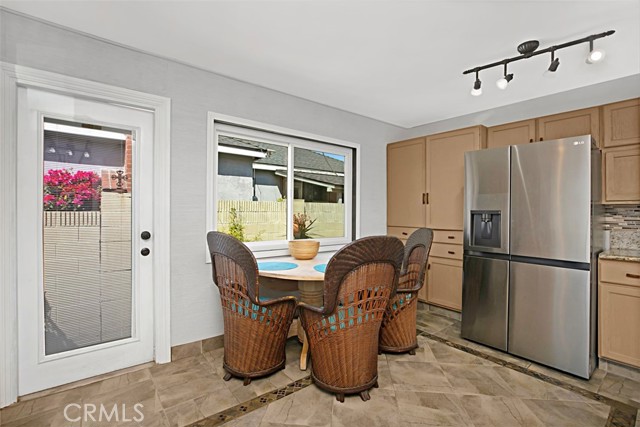 Detail Gallery Image 17 of 34 For 244 Venetia, Long Beach,  CA 90803 - 3 Beds | 2 Baths