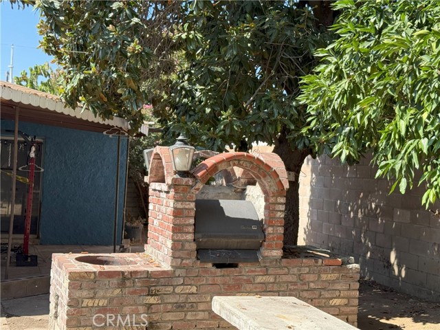 Detail Gallery Image 3 of 6 For 16841 Main St, La Puente,  CA 91744 - 3 Beds | 1 Baths