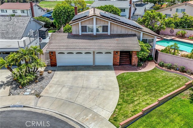 1329 Holly Leaf Way, Diamond Bar CA: https://media.crmls.org/medias/53fb3540-63c9-4dd9-8089-a8177260d449.jpg