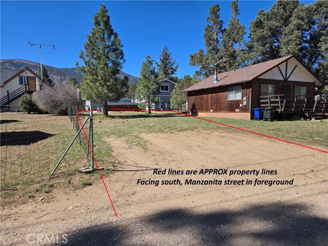 Detail Gallery Image 3 of 3 For 2088 Manzanita, Big Bear City,  CA 92314 - – Beds | – Baths