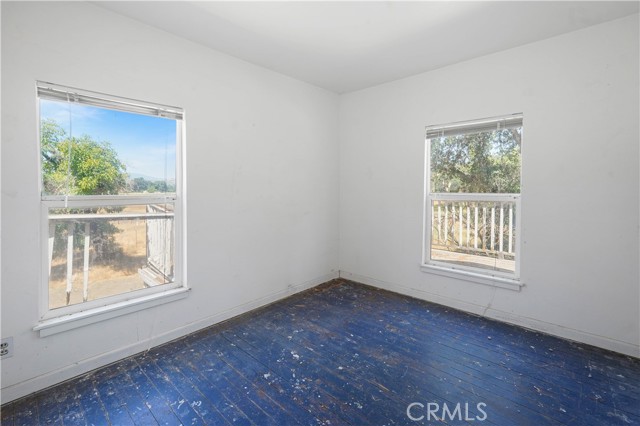 Image 15 of 74 For 2010 Ladder Ridge Road