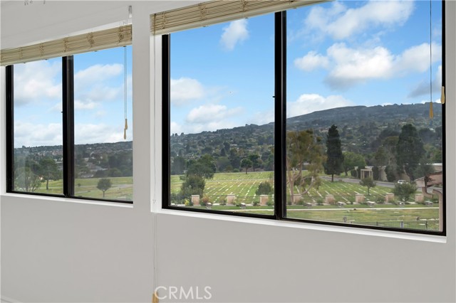 Detail Gallery Image 13 of 22 For 2110 Palos Verdes Dr., N #203,  Lomita,  CA 90717 - 2 Beds | 2 Baths