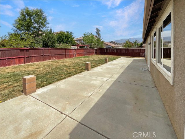 Image 7 of 20 For 1281 Smoke Tree Lane