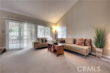 Detail Gallery Image 6 of 16 For 2543 Farview Rd, Fullerton,  CA 92833 - 3 Beds | 2 Baths