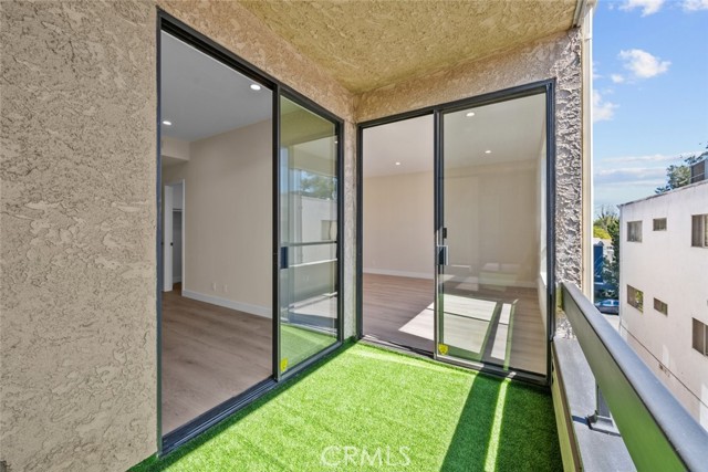 4641 Fulton Avenue, Sherman Oaks CA: https://media.crmls.org/medias/53fc9175-c9bd-4408-90a8-374fb44761ea.jpg