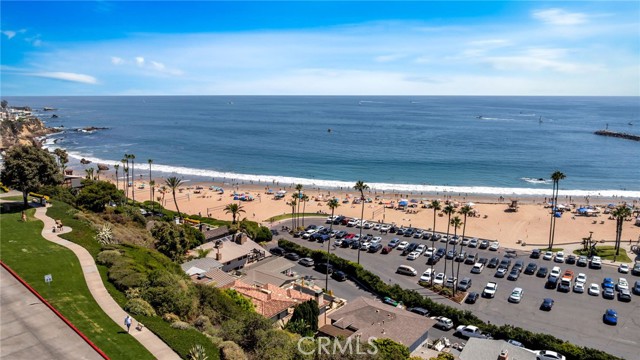 3116 Breakers Drive, Corona del Mar CA: https://media.crmls.org/medias/53fcf279-96c8-416e-a981-dccce04c7f24.jpg