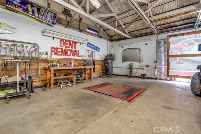 7511 Warner Avenue, Huntington Beach, California 92647, ,Commercial Sale,For Sale,7511 Warner Avenue,CROC23180499