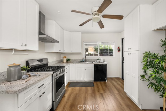 Detail Gallery Image 10 of 26 For 2320 Locust, Long Beach,  CA 90806 - 2 Beds | 1 Baths