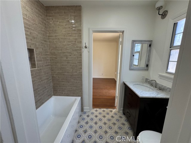 144 S La Peer Drive, Beverly Hills, California 90211, 3 Bedrooms Bedrooms, ,2 BathroomsBathrooms,Residential Lease,For Rent,144 S La Peer Drive,CRPV25156723