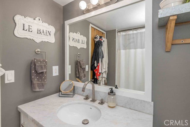 Detail Gallery Image 21 of 43 For 945 Tinker Bell Ave, Big Bear City,  CA 92314 - 3 Beds | 2 Baths