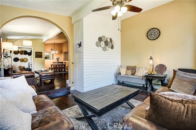 2993 Priscilla Street, Riverside CA: https://media.crmls.org/medias/53fed050-b017-4aae-b0bd-052c3e2e3079.jpg