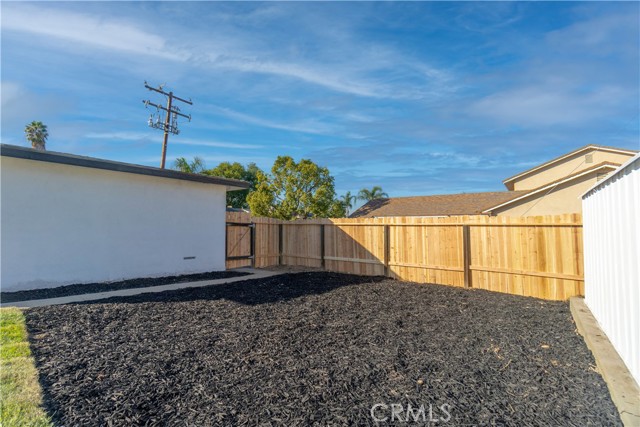 Detail Gallery Image 28 of 50 For 233 W Rancho Rd, Corona,  CA 92882 - 3 Beds | 2 Baths