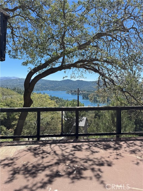 Detail Gallery Image 18 of 49 For 1164 Nadelhorn, Lake Arrowhead,  CA 92352 - 4 Beds | 4 Baths