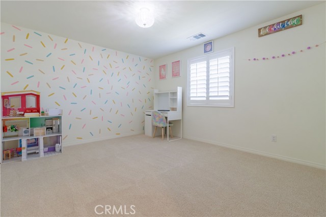 Detail Gallery Image 33 of 52 For 16034 Ulysses Ln, Fontana,  CA 92336 - 6 Beds | 4/1 Baths