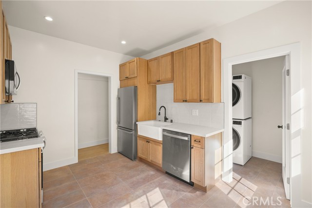 Detail Gallery Image 28 of 56 For 2840 Potomac Ave #1/2,  Los Angeles,  CA 90016 - 2 Beds | 1 Baths