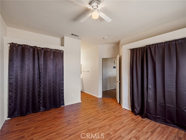 Detail Gallery Image 18 of 34 For 14621 Carob St, Victorville,  CA 92394 - 4 Beds | 3 Baths