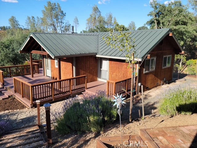 Detail Gallery Image 4 of 36 For 2002 Ogulin Canyon, Clearlake,  CA 95422 - 2 Beds | 2 Baths