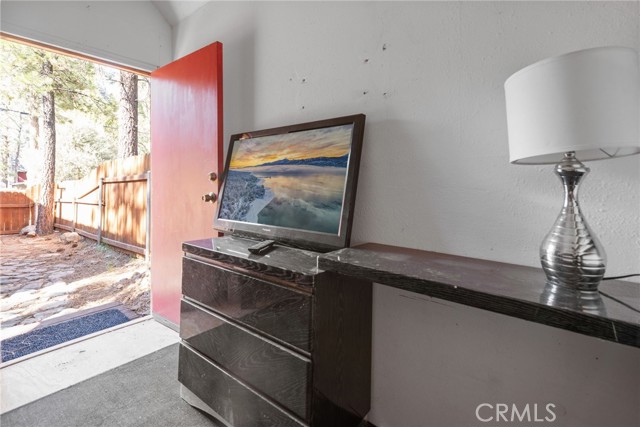 Detail Gallery Image 22 of 25 For 2086 4th Ln, Big Bear City,  CA 92314 - 2 Beds | 1/1 Baths