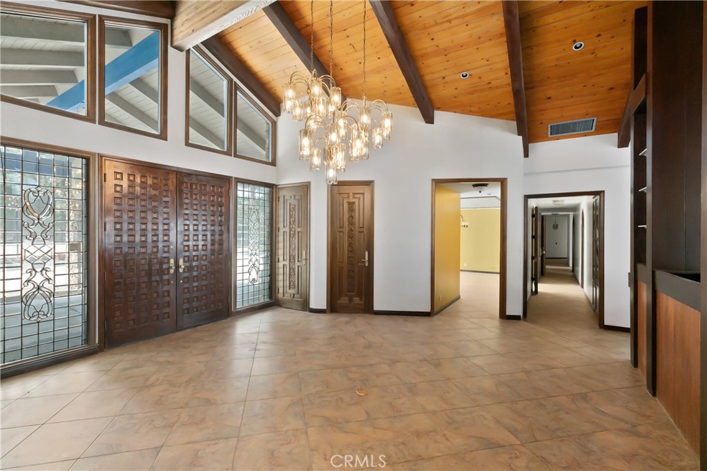 MLS #AR25078656 image #8