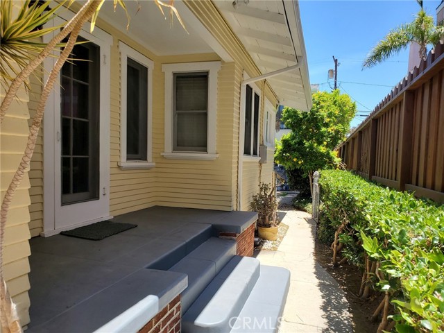 508 Catalina Avenue, Redondo Beach, California 90277, ,Residential Income,Sold,Catalina,SB22163460