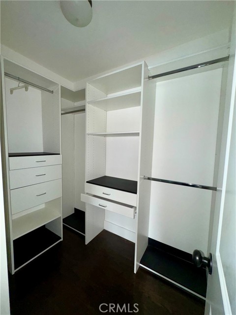 Detail Gallery Image 10 of 21 For 7845 Nevada, Canoga Park,  CA 91304 - 3 Beds | 2 Baths