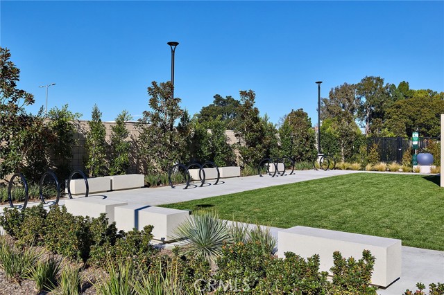 Detail Gallery Image 16 of 33 For 7264 Aura Cir, Huntington Beach,  CA 92647 - 3 Beds | 2/1 Baths